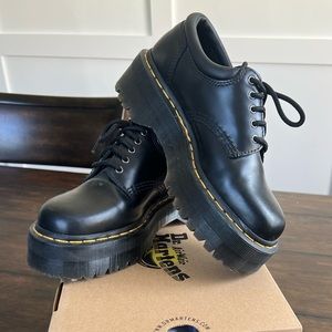 1461 SMOOTH LEATHER OXFORD SHOES. PLATFORM.